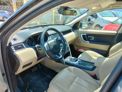 Land Rover Discovery Sport 2.0 TD4 180 CV Pure (16)