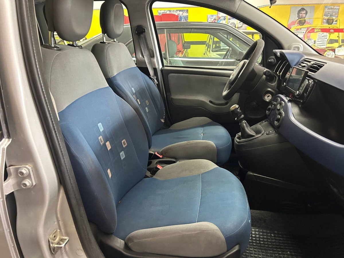 Fiat Panda 1.2 Emotion (10)