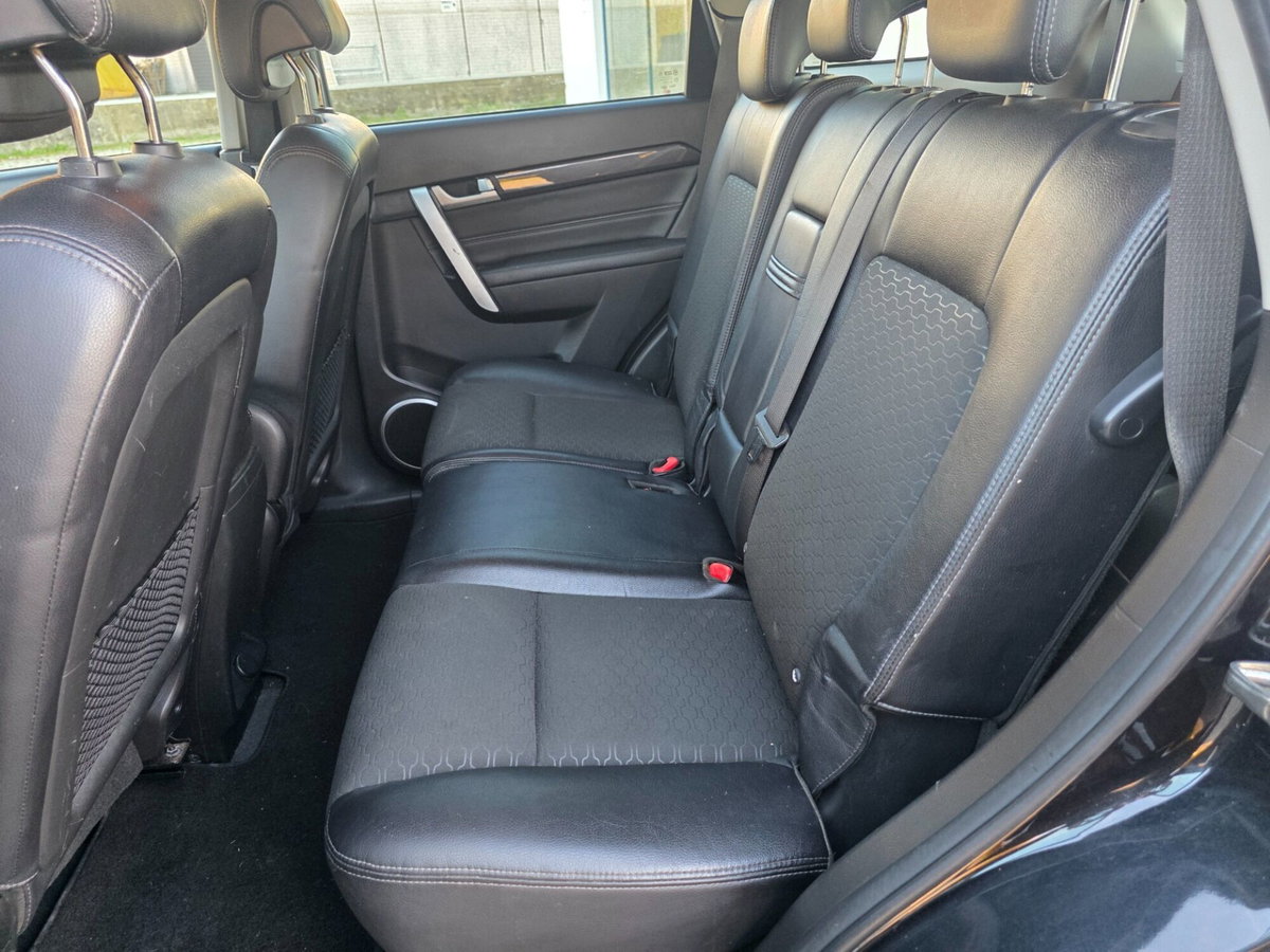 Chevrolet Captiva 2.2 VCDi 163CV 2WD LT (9)