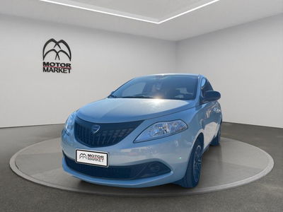 Lancia Ypsilon 1.0 FireFly 5 porte S&S Hybrid Gold Plus usata