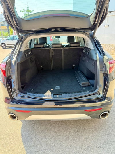 Alfa Romeo Stelvio Stelvio 2.2 Turbodiesel 150 CV AT8 RWD Super (19)