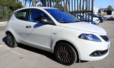 Lancia Ypsilon 1.0 FireFly 5 porte S&S Hybrid Ecochic UnYca usata