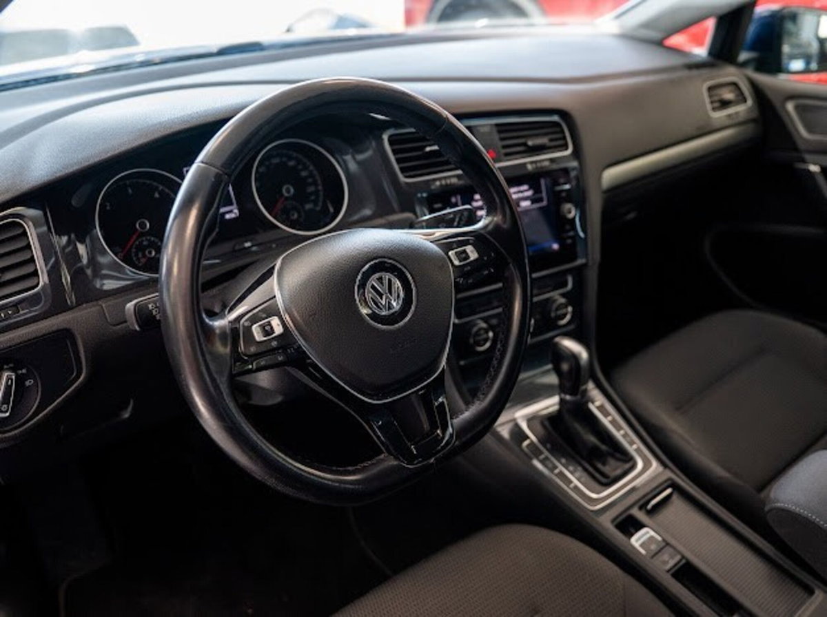 Volkswagen Golf 1.6 TDI 115 CV DSG 5p. Highline BlueMotion Technology (10)