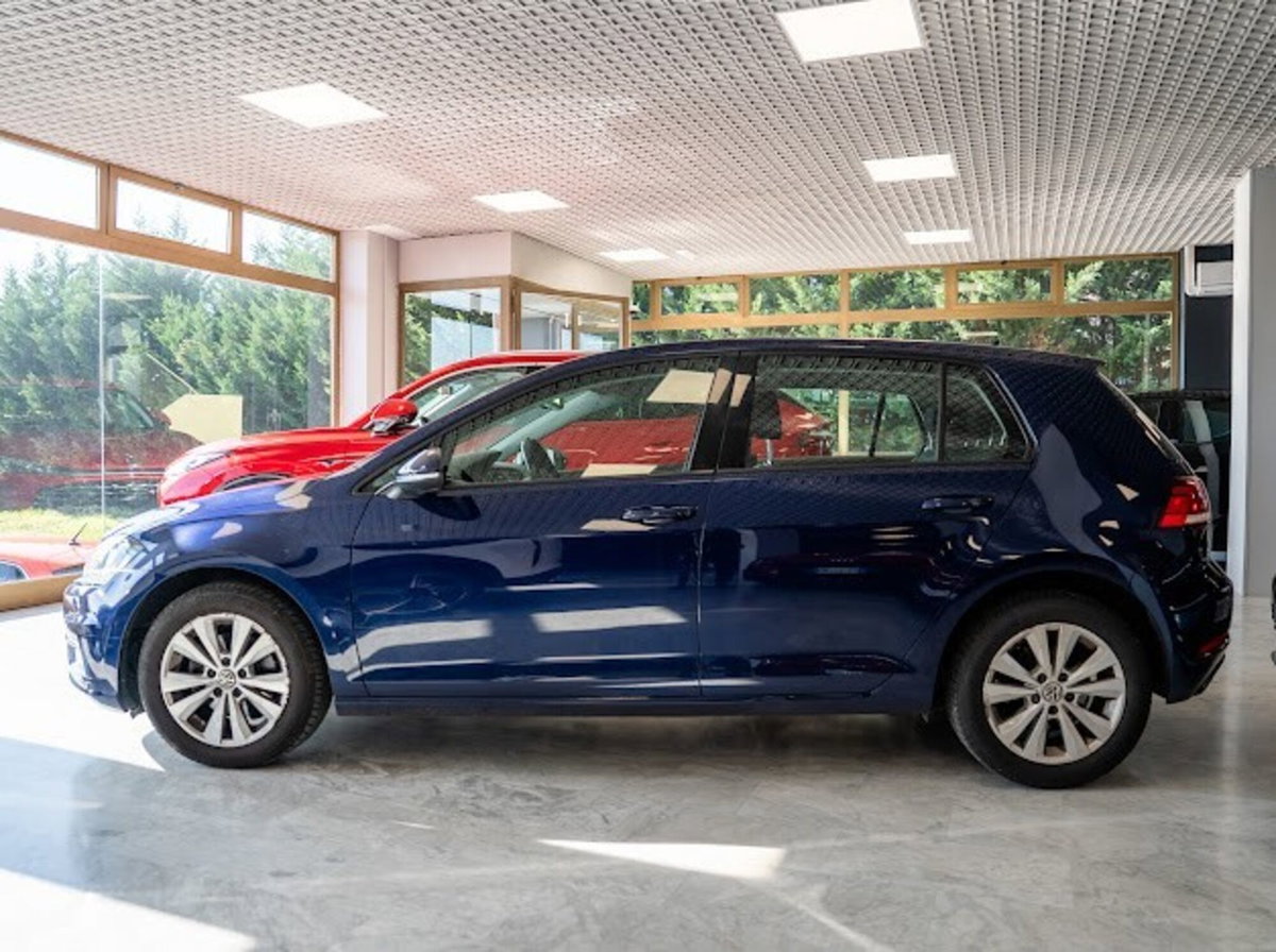 Volkswagen Golf 1.6 TDI 115 CV DSG 5p. Highline BlueMotion Technology (9)