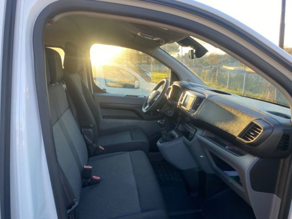 Opel Vivaro Furgone 1.5 Diesel 120CV S&S PL-TN-DC M Furgone Enjoy (9)