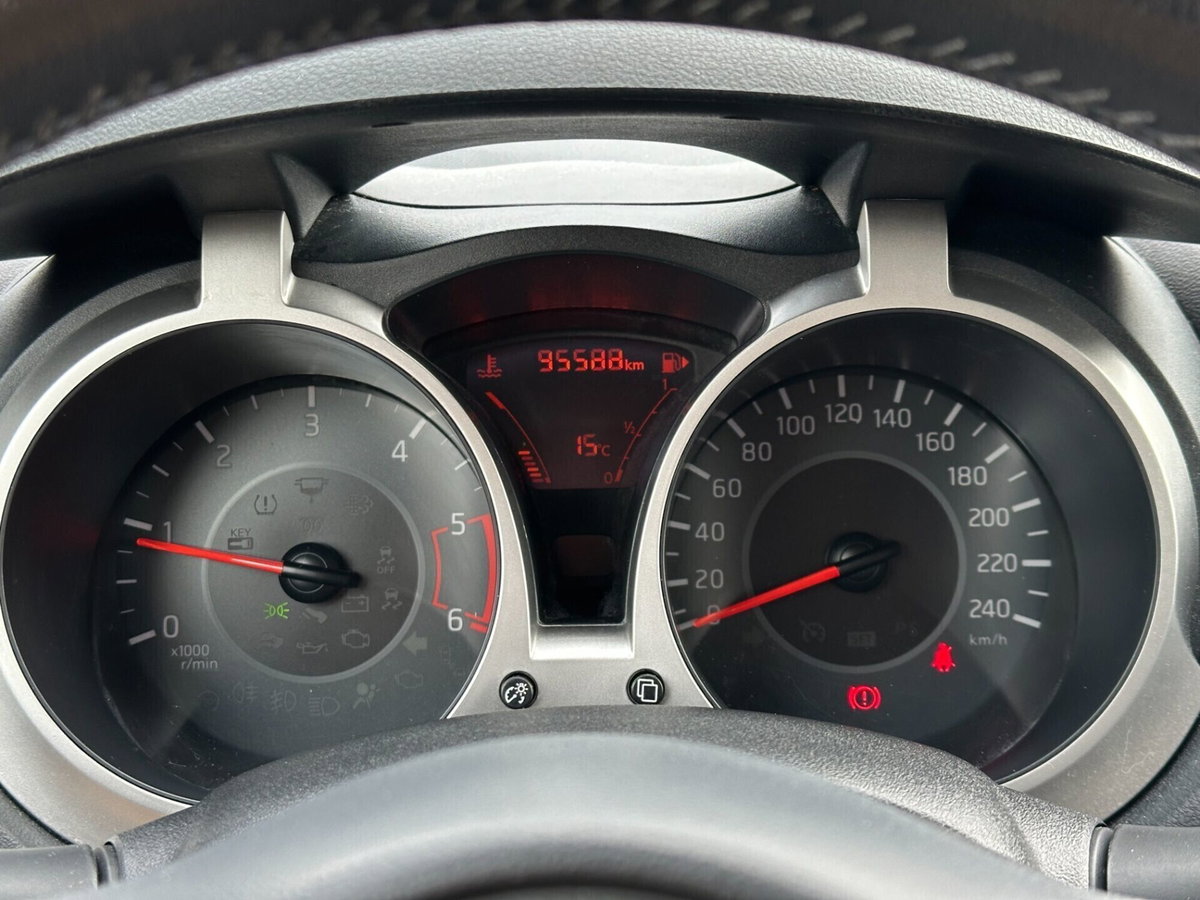 Nissan Juke 1.5 dCi Acenta (17)