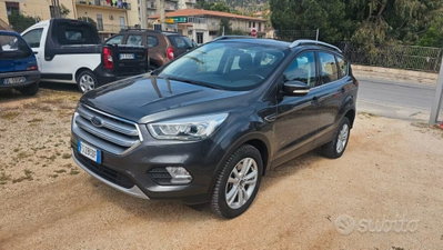 Ford Kuga 2.0 TDCI 150 CV S&S 4WD Powershift ST-Line (5)