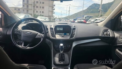 Ford Kuga 2.0 TDCI 150 CV S&S 4WD Powershift ST-Line (7)