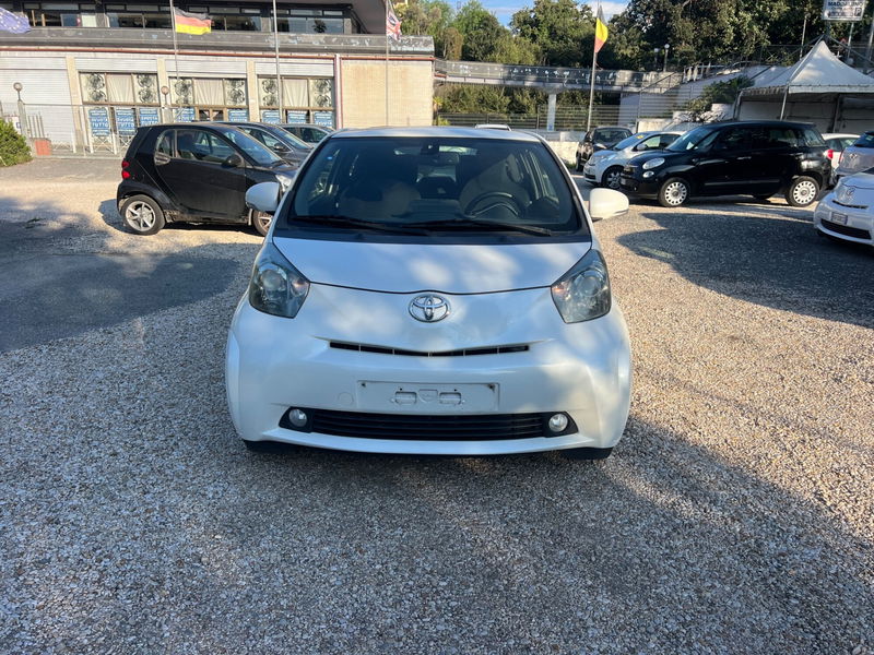 Toyota iQ 1.0 High