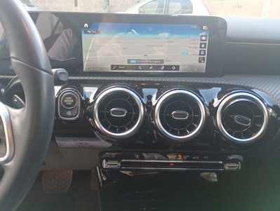 Mercedes-Benz Classe A 180 d Automatic Business (10)