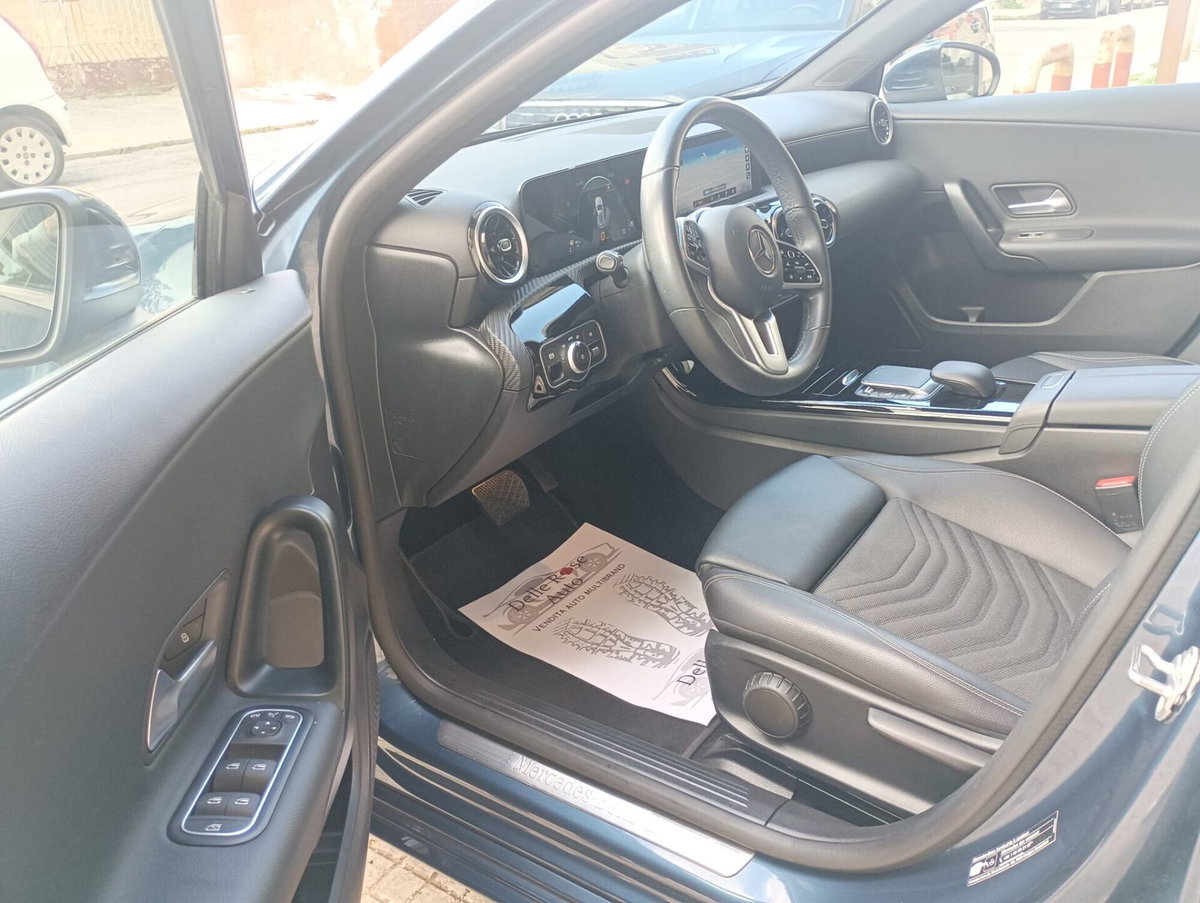 Mercedes-Benz Classe A 180 d Automatic Business (13)