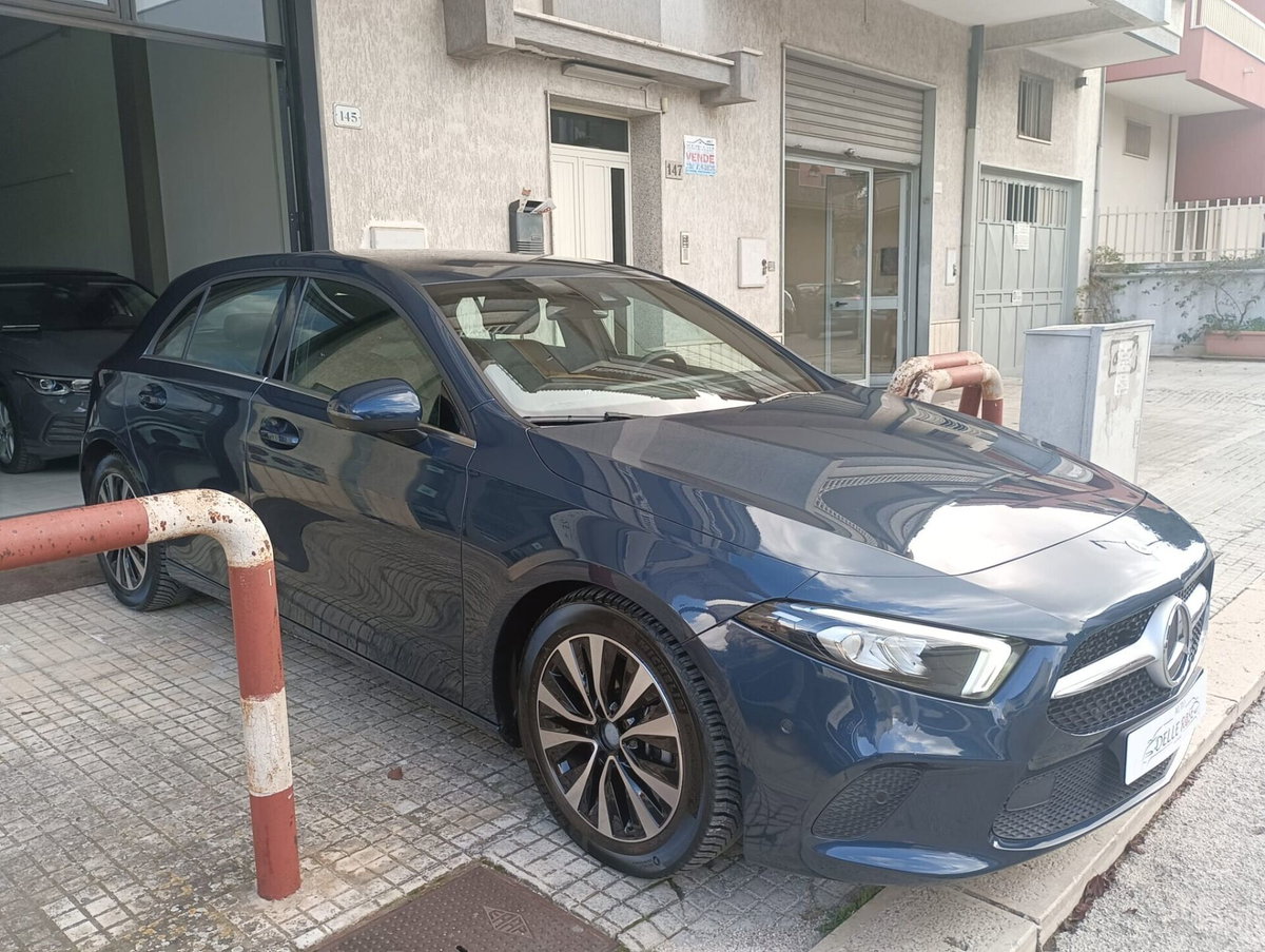 Mercedes-Benz Classe A 180 d Automatic Business (5)