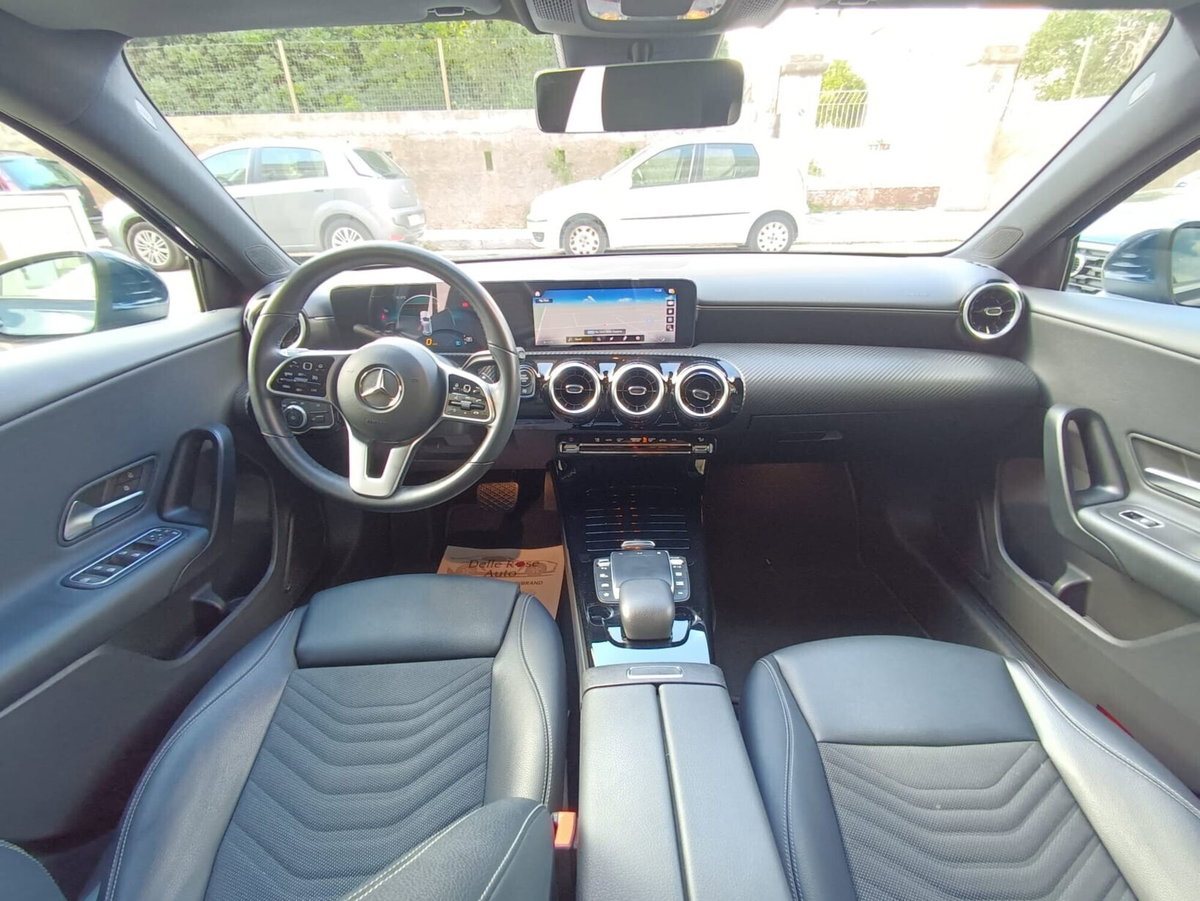 Mercedes-Benz Classe A 180 d Automatic Business (7)