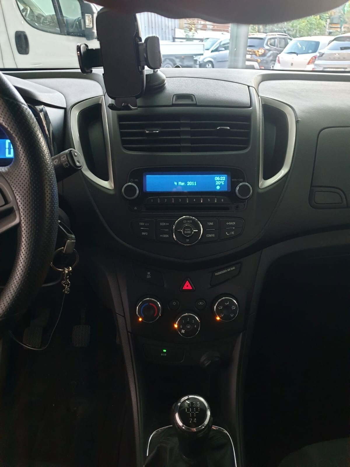 Chevrolet Trax 1.6 FWD LS (13)