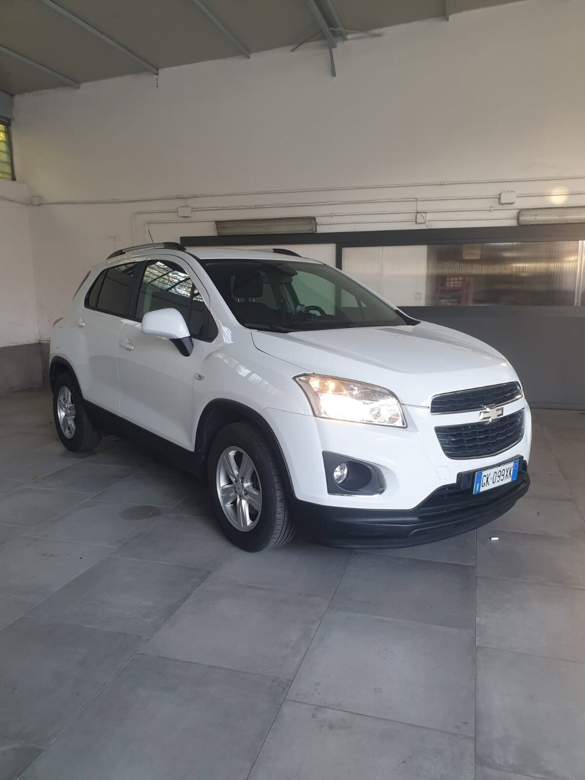 Chevrolet Trax 1.6 FWD LS (2)
