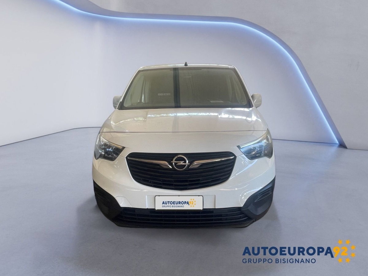 Opel Combo Furgone Cargo 1.5 Diesel 130CV S&S PL-DC 850kg Essentia (2)