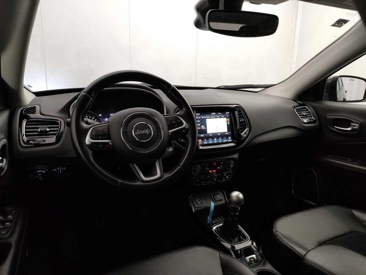 Jeep Compass 1.4 MultiAir 2WD Limited (11)