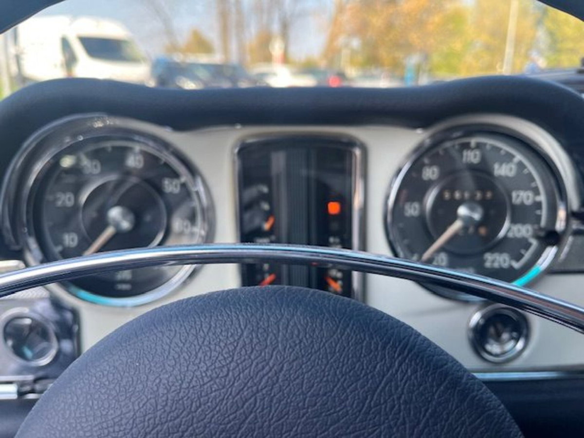Mercedes-Benz 280 Cabrio 280 SL cat (11)