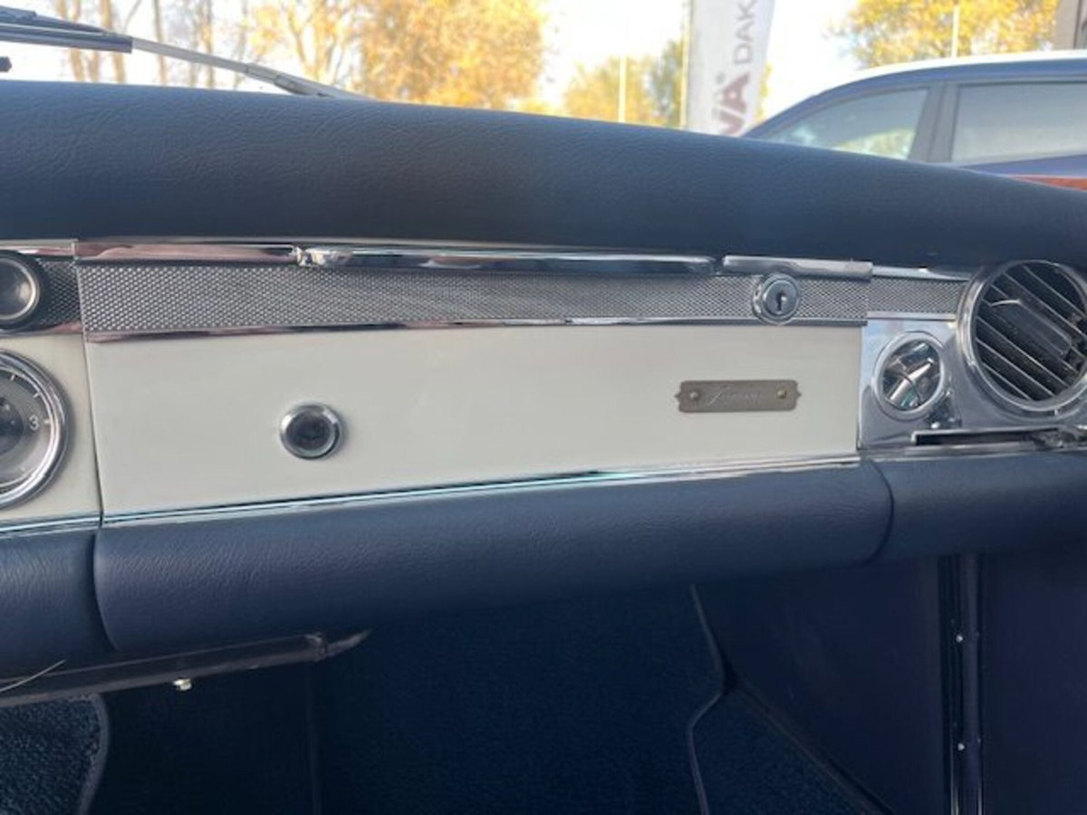 Mercedes-Benz 280 Cabrio 280 SL cat (13)