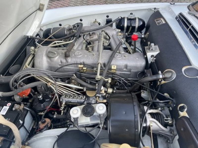 Mercedes-Benz 280 Cabrio 280 SL cat (15)