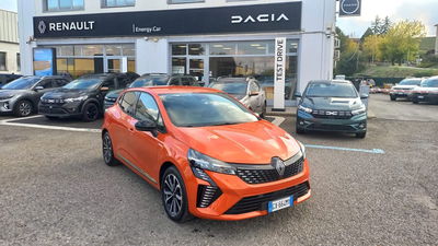 Renault Clio Full Hybrid E-Tech 145 CV 5 porte Techno usata