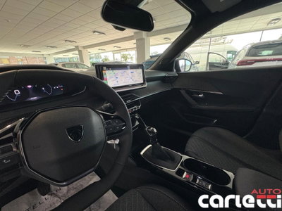 Peugeot 208 PureTech 100 Stop&Start 5 porte GT (12)