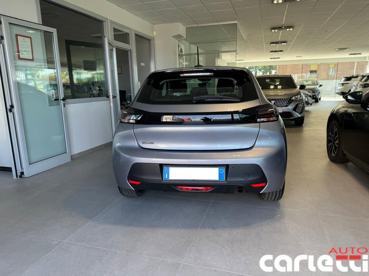 Peugeot 208 PureTech 100 Stop&Start 5 porte GT (7)