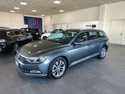 Volkswagen Passat Variant 2.0 TDI 190 CV DSG Highline BlueMotion Tech.