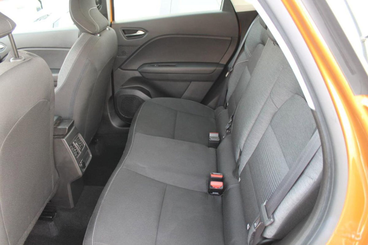 Renault Captur Blue dCi 95 CV Business (9)