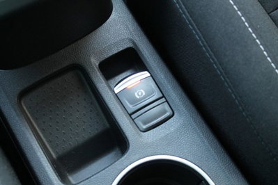 Renault Captur Blue dCi 95 CV Business (19)