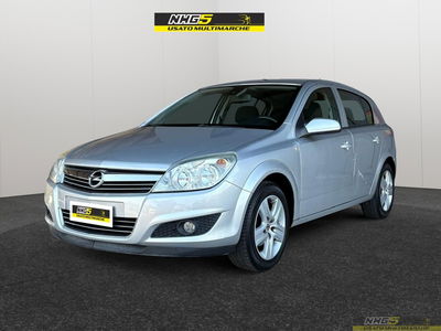 Opel Astra 1.4 16V GPL-TECH 5 porte Enjoy usata