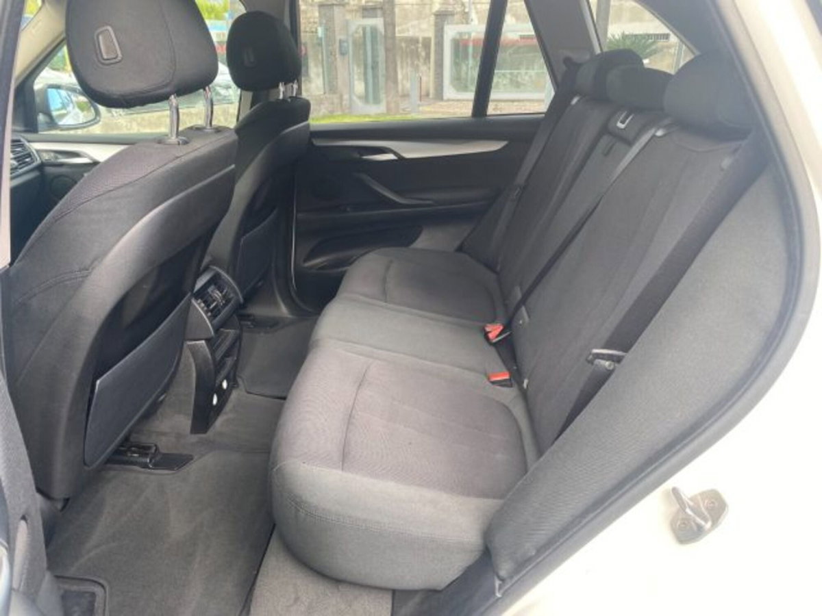 BMW X5 xDrive25d (10)