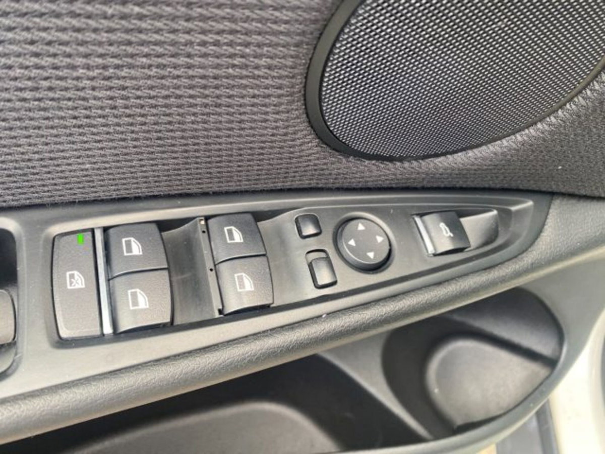 BMW X5 xDrive25d (16)