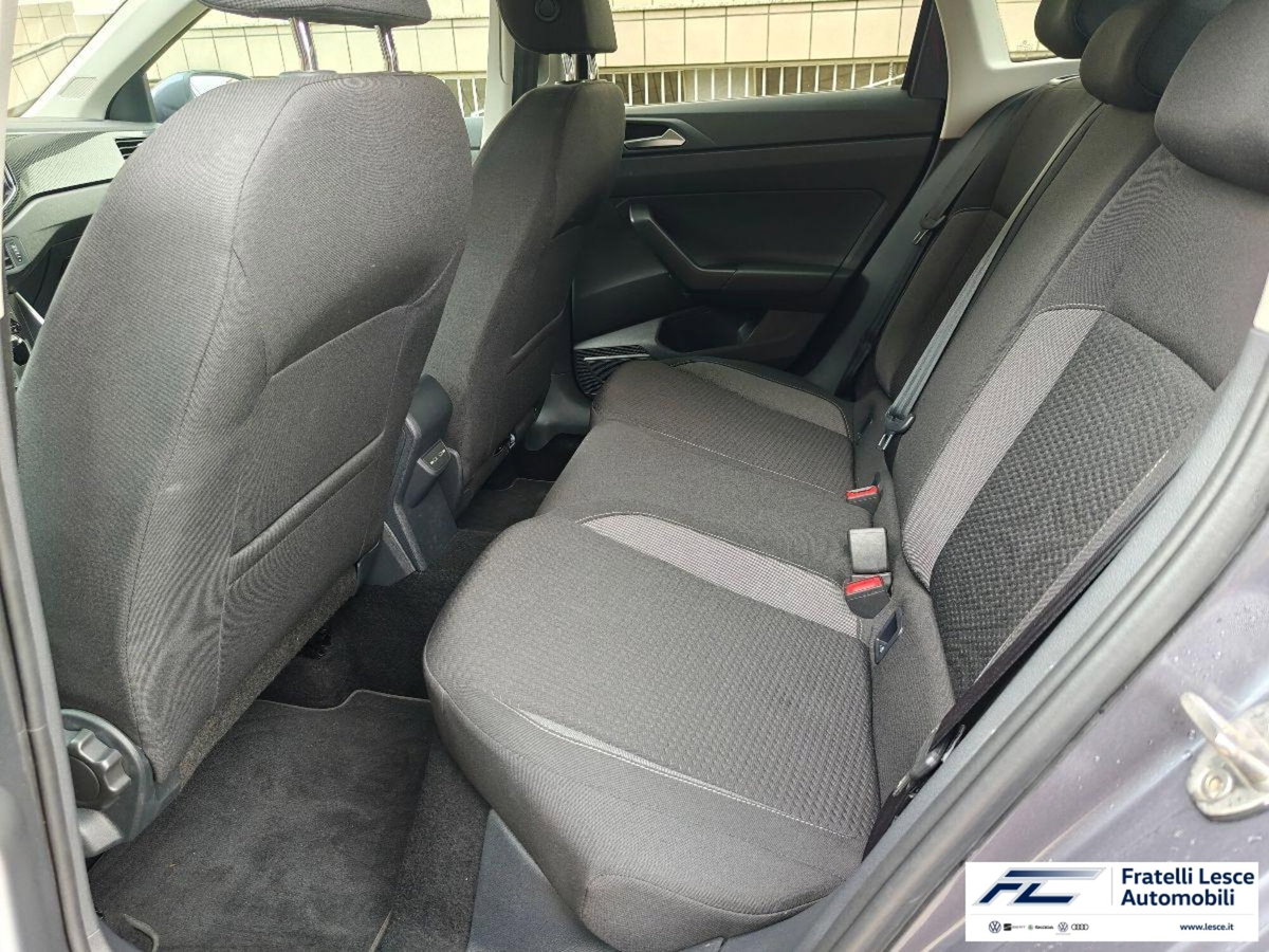 Volkswagen Taigo 1.0 tsi Life 95cv (5)