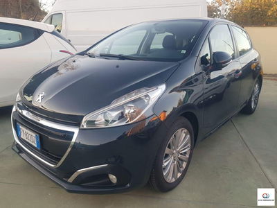 Peugeot 208 VTi 82 CV 5 porte Allure usata