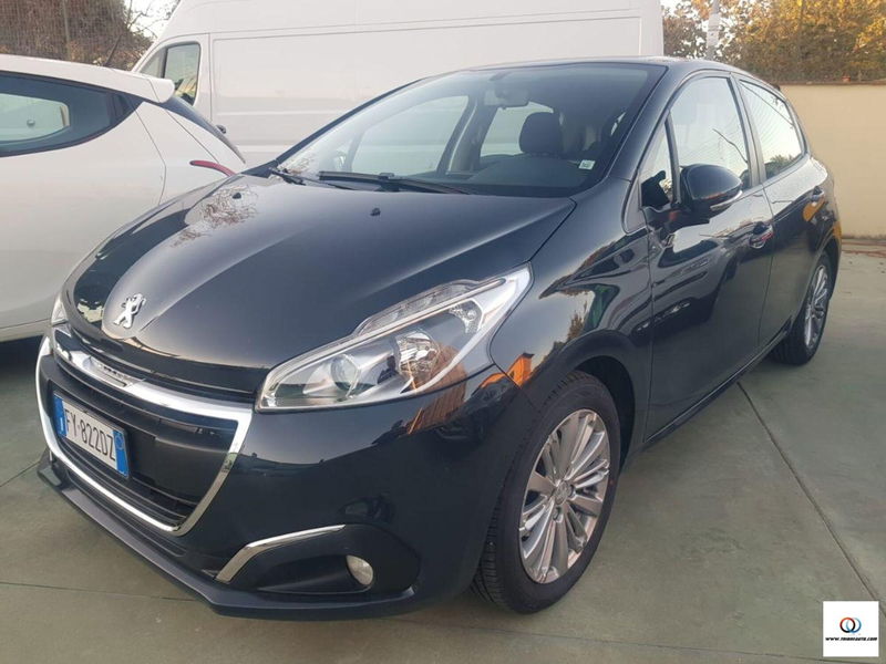 Peugeot 208 VTi 82 CV 5 porte Allure