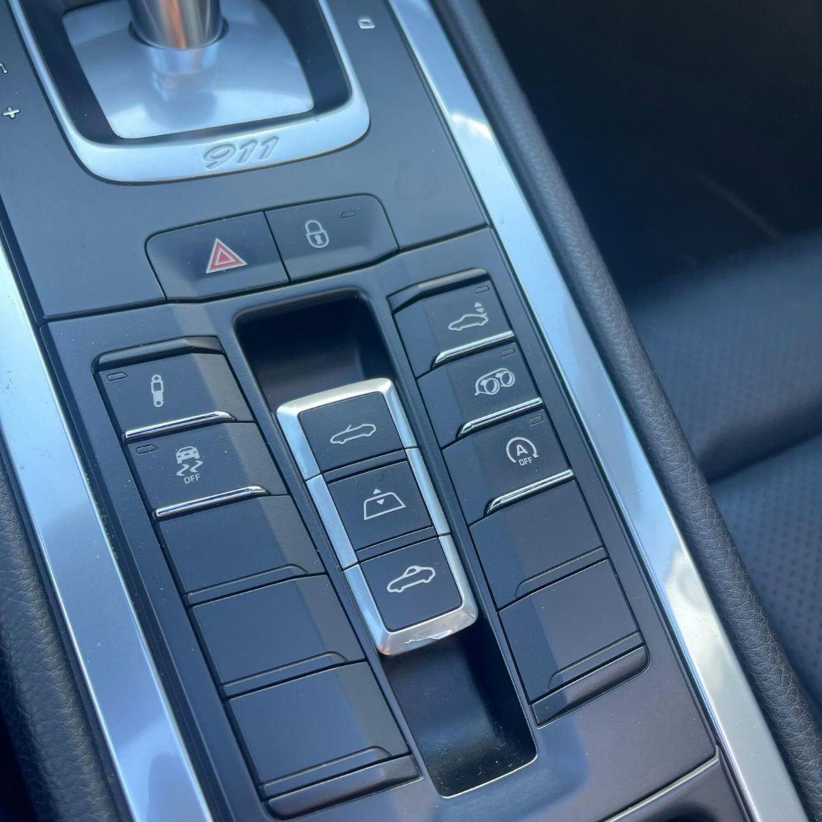 Porsche 911 Cabrio 3.0 Carrera 4S (8)