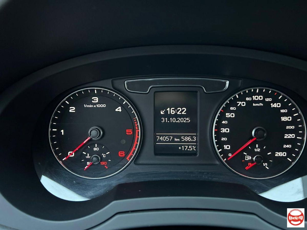 Audi Q3 2.0 TDI 150 CV quattro S tronic edition Sport (12)
