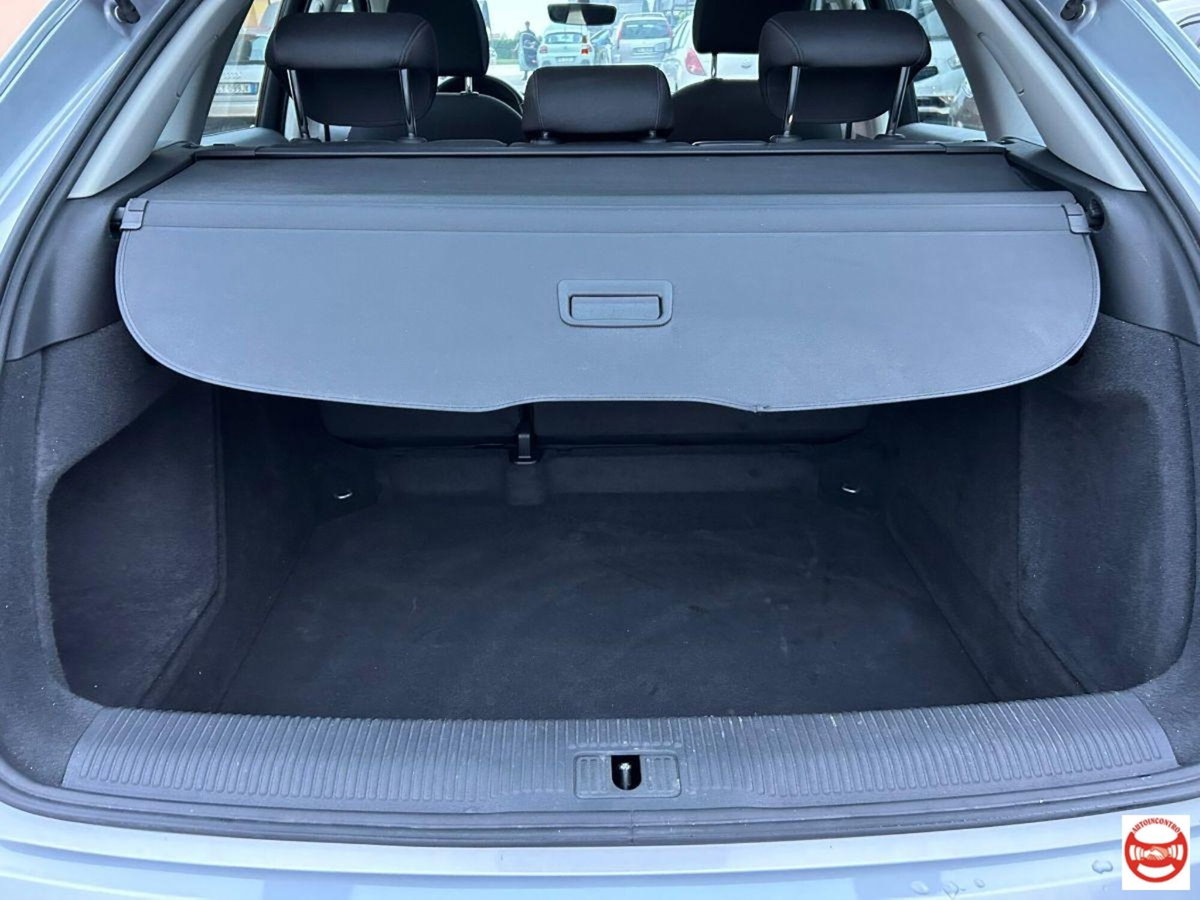 Audi Q3 2.0 TDI 150 CV quattro S tronic edition Sport (18)