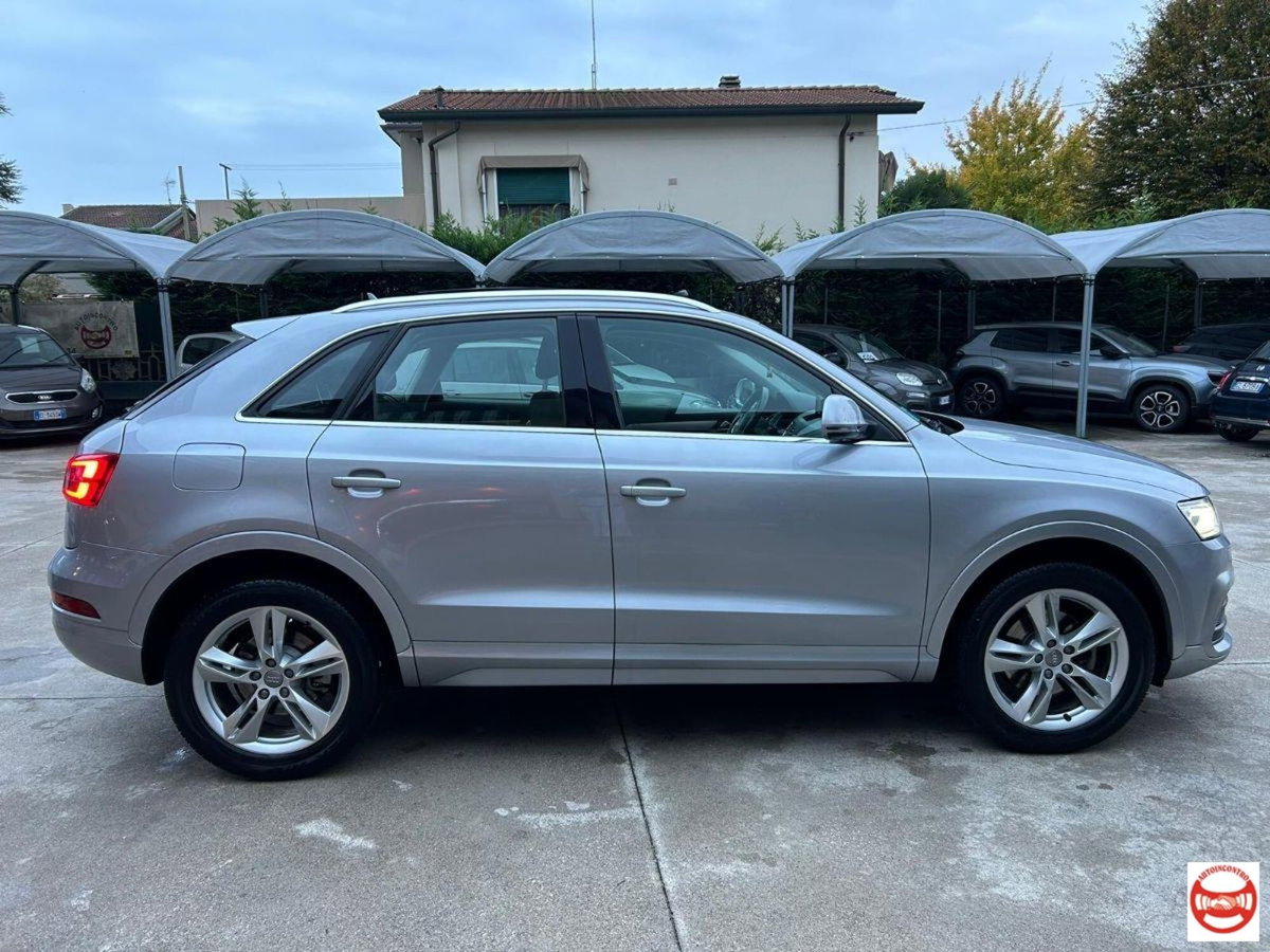 Audi Q3 2.0 TDI 150 CV quattro S tronic edition Sport (6)