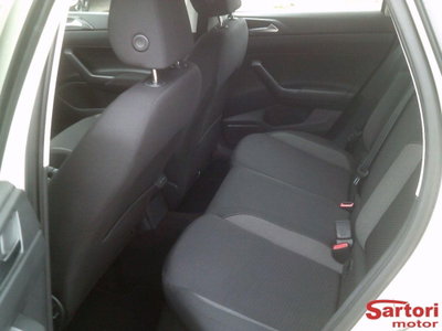 Volkswagen Polo 1.0 evo Life 80cv (8)