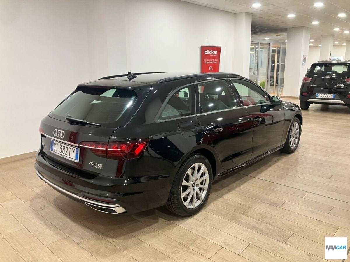 Audi A4 Avant 40 TDI quattro S tronic S line edition (3)