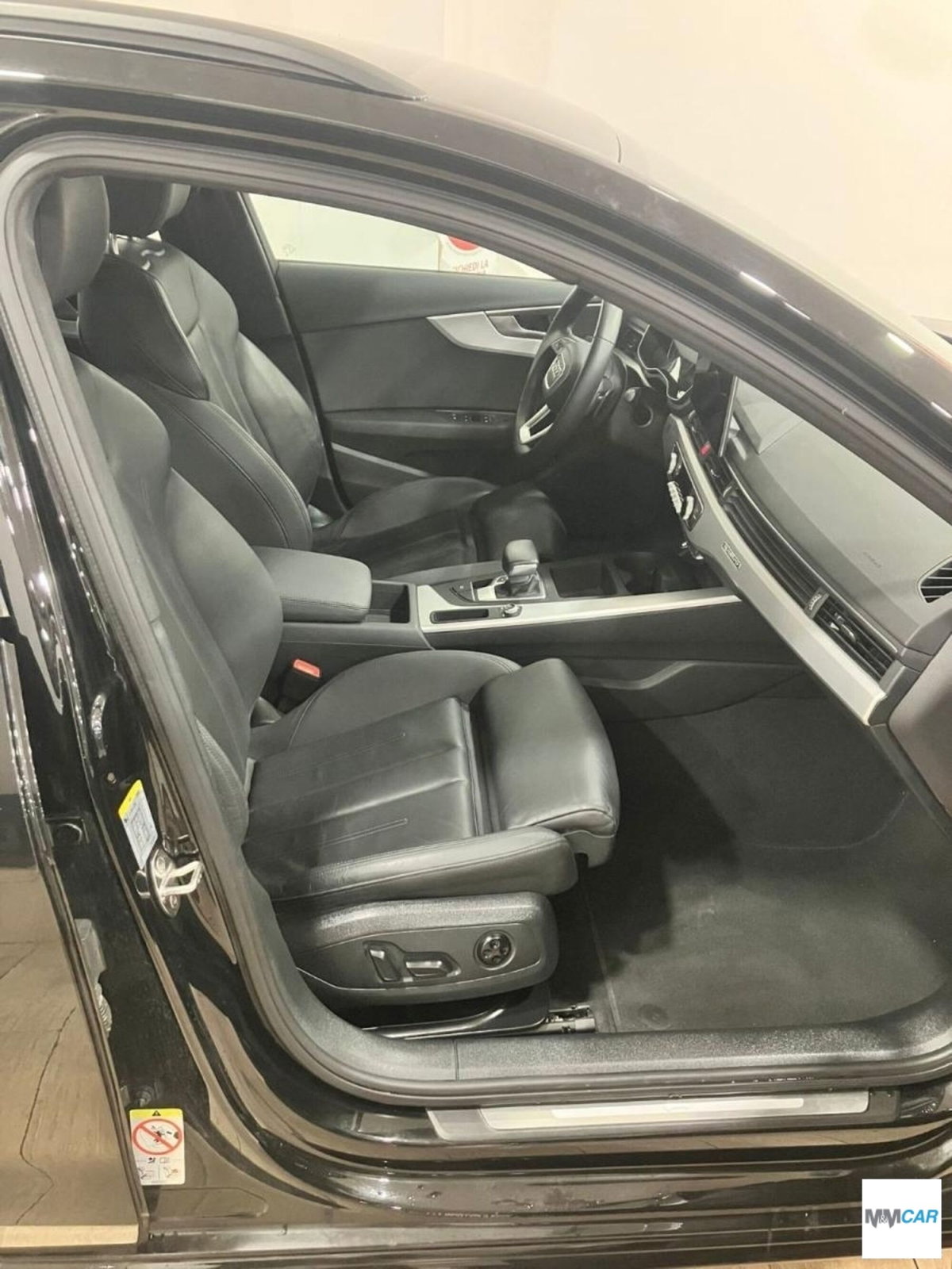 Audi A4 Avant 40 TDI quattro S tronic S line edition (6)