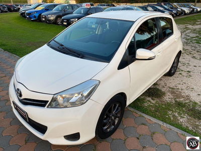 Toyota Yaris 1.0 5 porte Now GPL