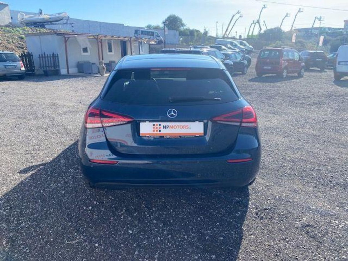 Mercedes-Benz Classe A 180 d Automatic Executive (6)