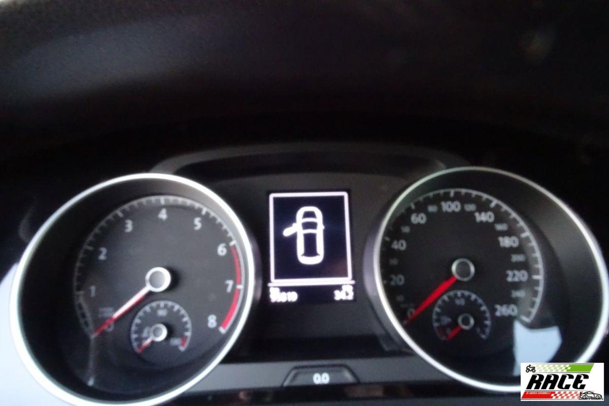 Volkswagen Golf 1.5 TSI ACT 5p. Sport BlueMotion Technology (11)