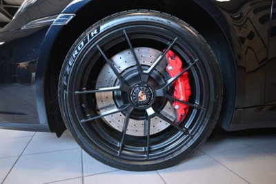 Porsche 911 Cabrio Targa 3.6 4 GTS auto (16)