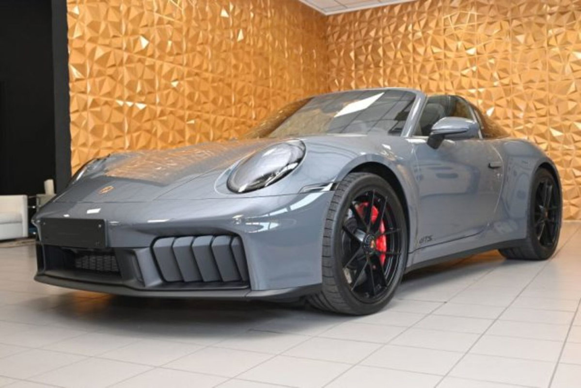 Porsche 911 Cabrio Targa 3.6 4 GTS auto