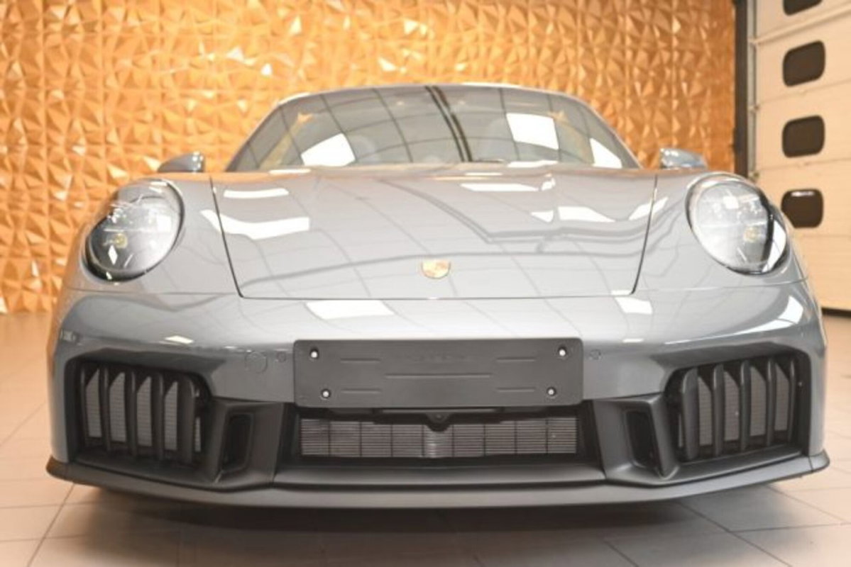 Porsche 911 Cabrio Targa 3.6 4 GTS auto (5)
