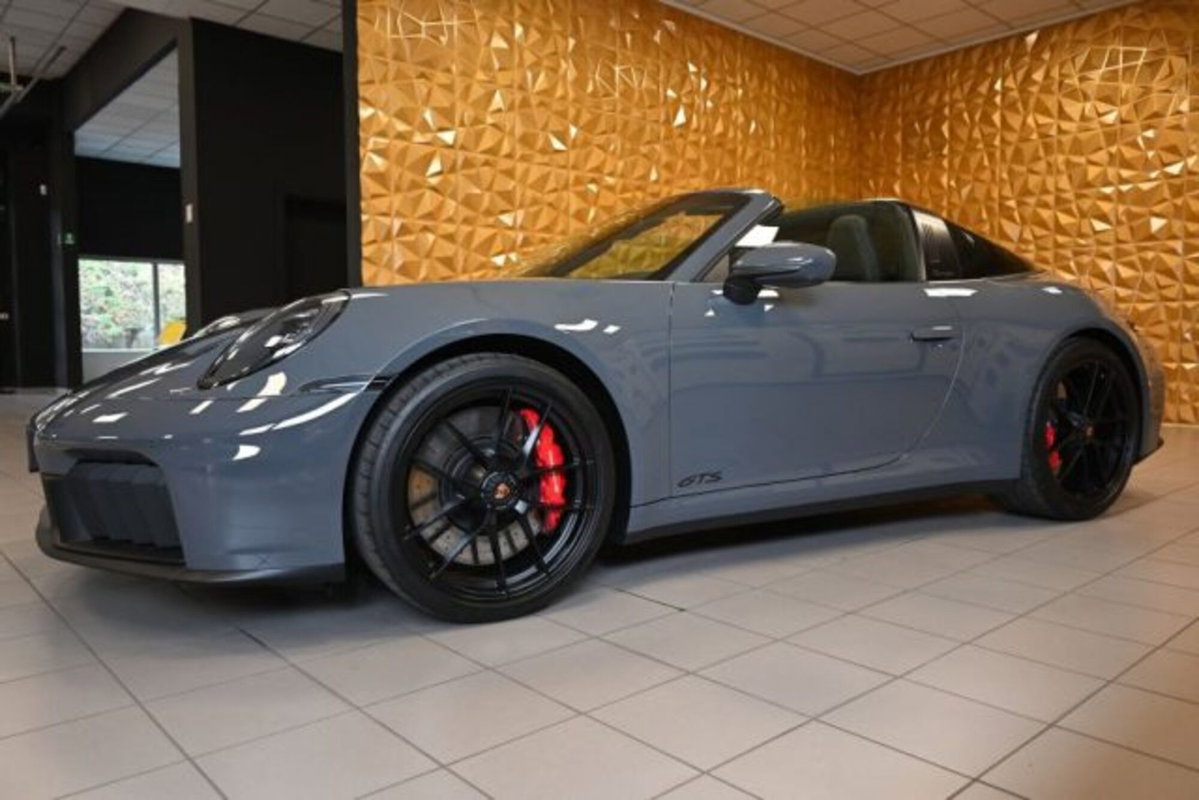 Porsche 911 Cabrio Targa 3.6 4 GTS auto (8)
